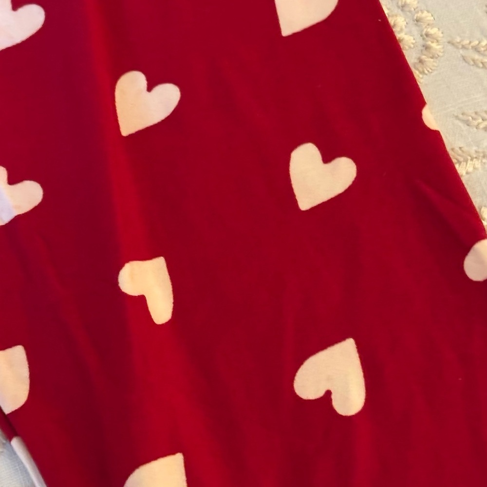 LuLaRoe Red Heart Print Leggings